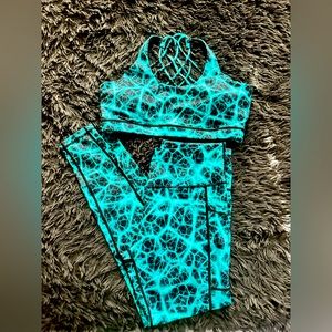 Constantly Varied Gear (CVG) sports bra and legging set size Large.